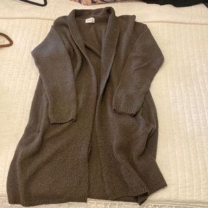Olive green cardigan from Aritiza with pockets